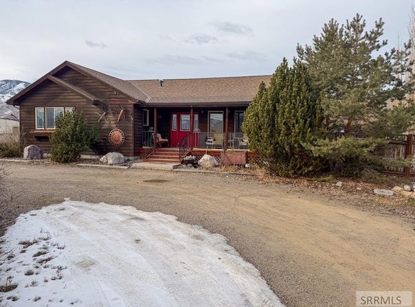 58 Crane Lane, Challis, ID 83226