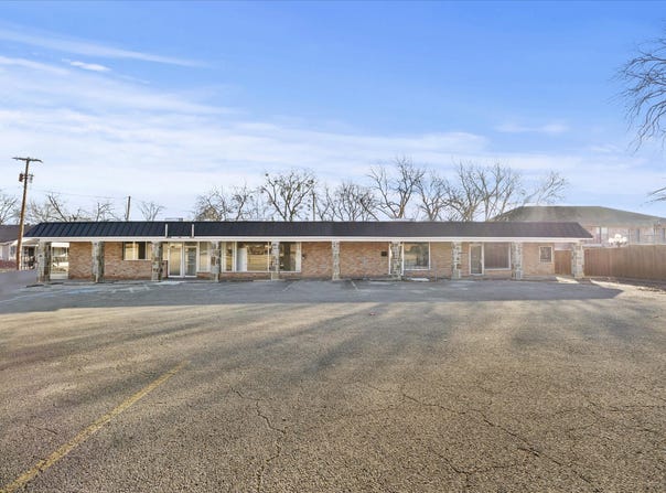 2108 Monroe Street, Commerce, TX 75428