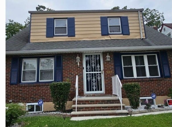 297 E 27Th St, Paterson City, NJ 07514-1711