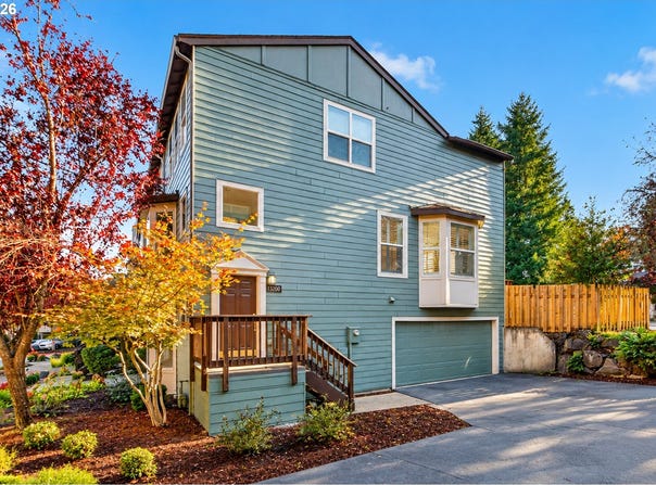 13200 SW RAPTOR Pl, Portland, OR 97223