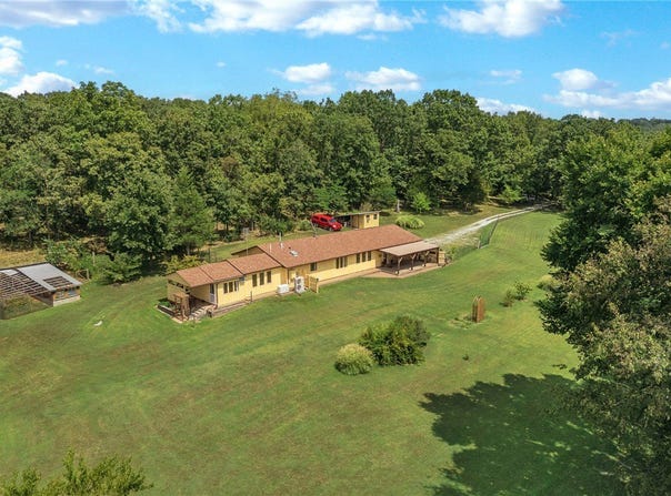 15455 N 7 Highway, Lead Hill, AR 72644
