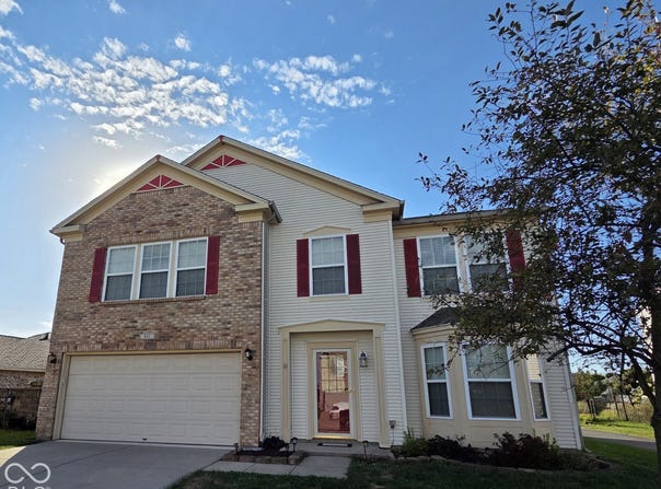 831 Highpointe Boulevard, Shelbyville, IN 46176
