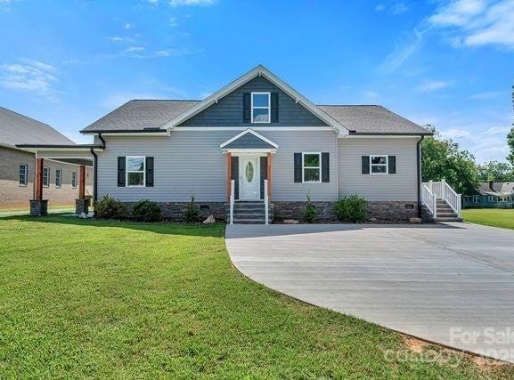 222 S Main Gq Street, Salisbury, NC 28146