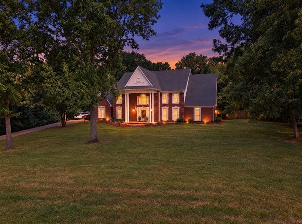 8930 CLAIR DOUWIE Cv, Bartlett, TN 38133
