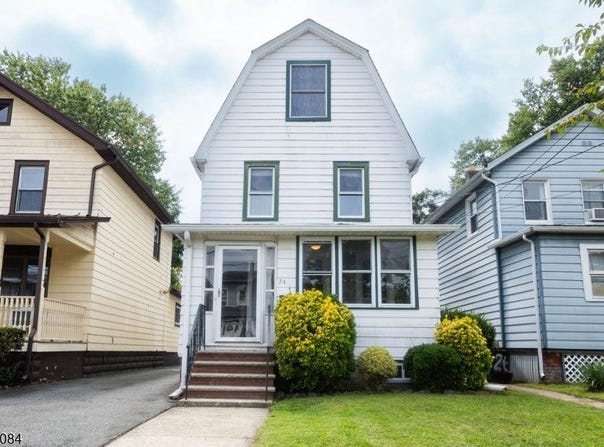 24 Maolis Ave, Bloomfield Twp., NJ 07003-2313