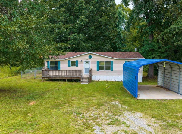 963 Renno Road, Clinton, SC 29325