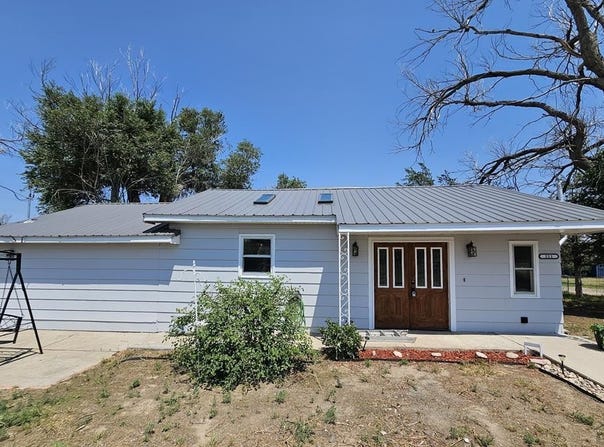 211 3rd St, Haswell, CO 81045