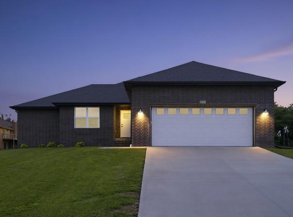 524 E Logan Street, Willard, MO 65781