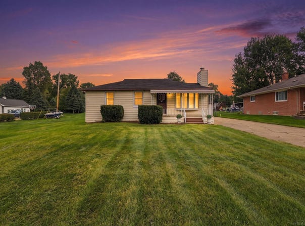 45584 N Branch Drive, Macomb, MI 48042