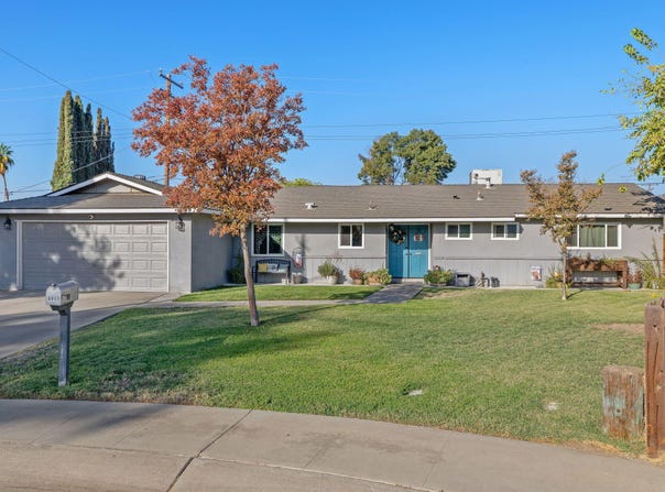 1447 S Thomas Street, Visalia, CA 93292