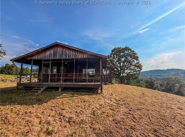 3485 Ghost Hollow Road, Liberty, WV 25124