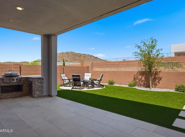 7398 W BENT TREE Drive, Peoria, AZ 85383
