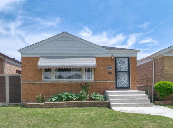 4825 S KEATING Avenue, Chicago, IL 60632