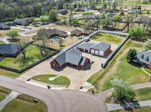 7207 N Richland Dr., Texarkana, TX 75503