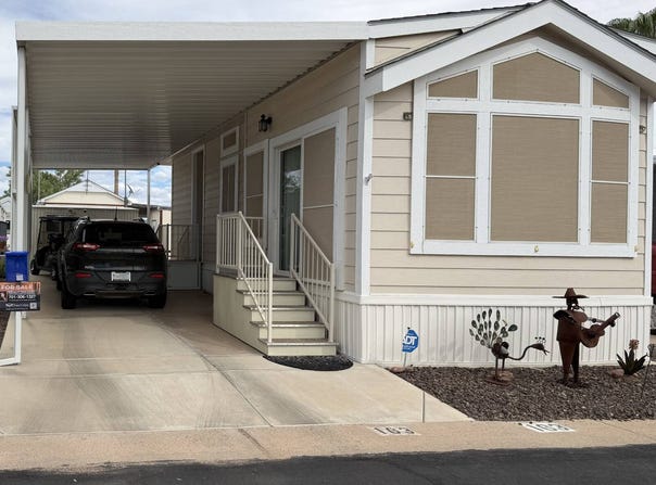 1371 E 4th Ave, Apache Junction, AZ 85119