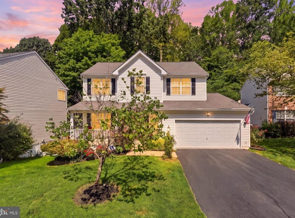 5608 EPPES ISLAND Place, MANASSAS, VA 20112