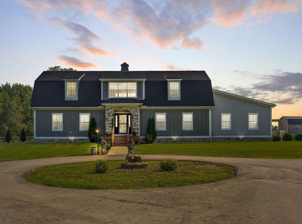 8225 Carters Mill Road, Plain City, OH 43064
