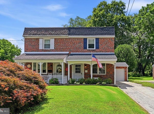 913 GIRARD AVE, SWARTHMORE, PA 19081
