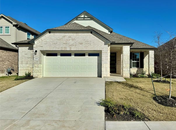 404 Tinto St, Leander, TX 78641