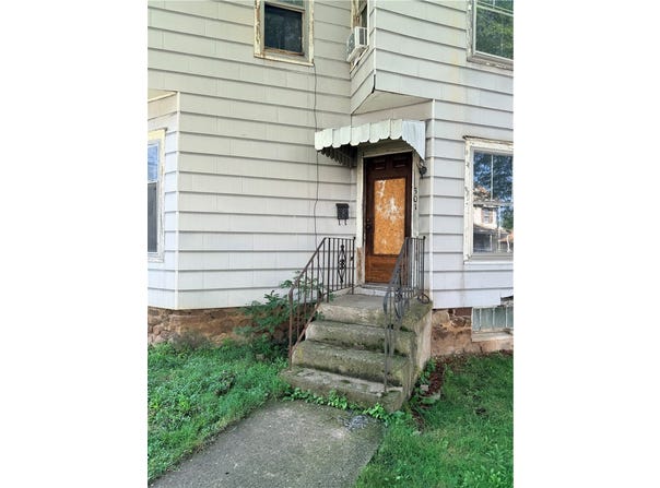 301 W Miller Street, Newark, NY 14513