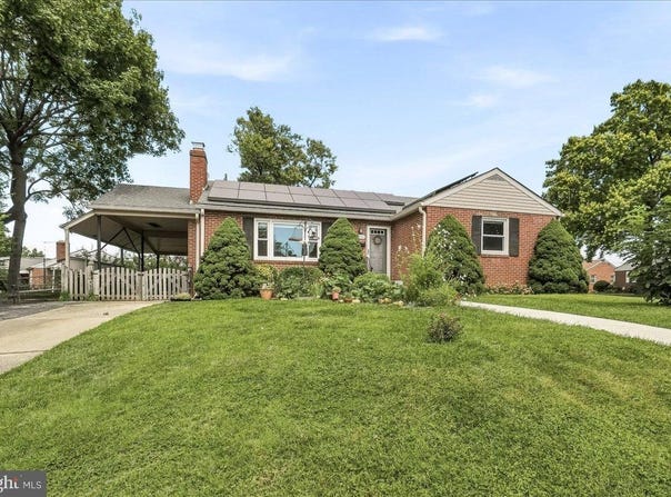 902 PINE Avenue, FREDERICK, MD 21701