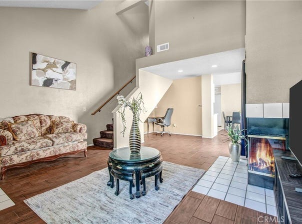 37940 42nd Street E, Palmdale, CA 93552