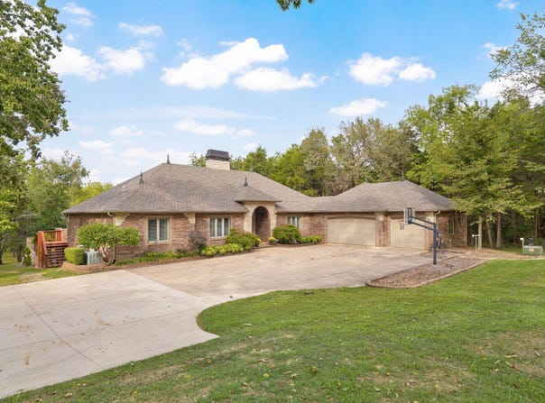 788 Rene Road, Nixa, MO 65714