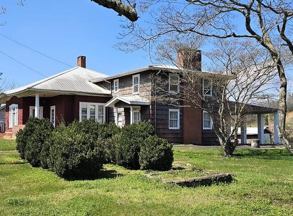 130 First Street, Franklin, NC 28734