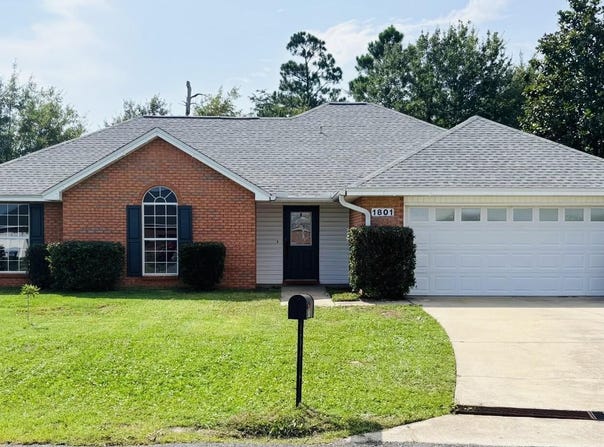 1801 Bowman Lane, Lynn Haven, FL 32444