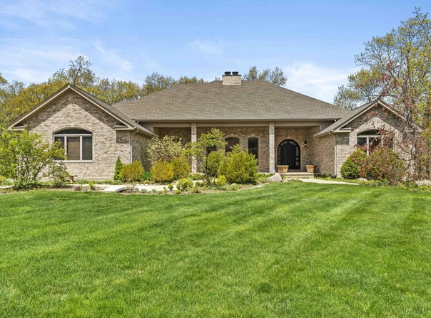 505 Brittany Lane, Dyer, IN 46311