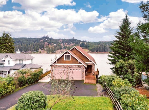 5404 BUCKSKIN BOB Rd, Florence, OR 97439