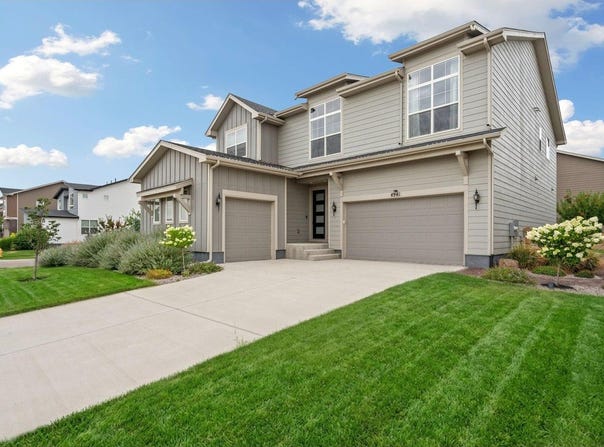 4941 Oakley Dr, Timnath, CO 80547