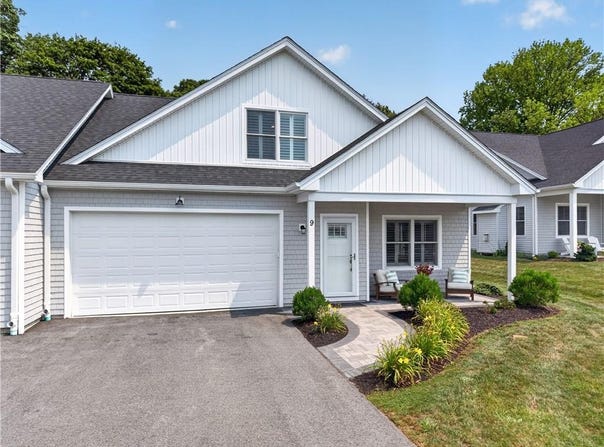 9 Blue Heron Drive, Westerly, RI 02891