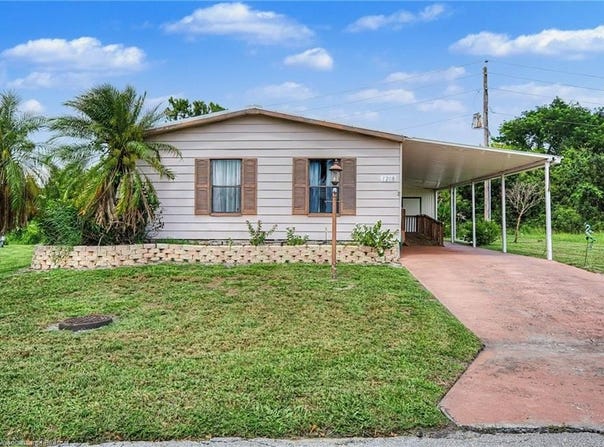 1208 Langer Lane, Sebring, FL 33870