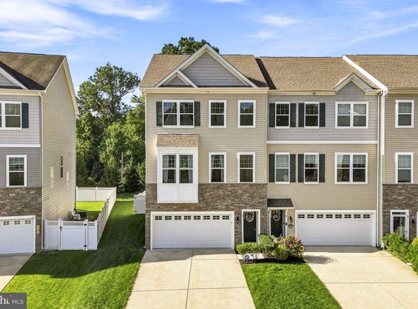12 SULLIVAN Way, MARLTON, NJ 08053