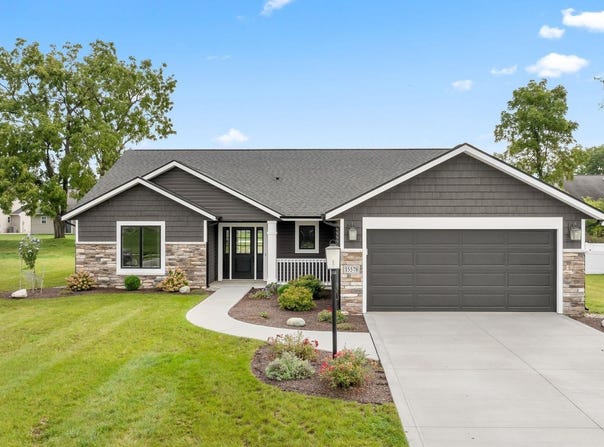 15578 Impala Drive, Huntertown, IN 46748