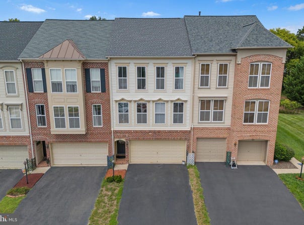 9107 RIBBON FALLS Loop, BRISTOW, VA 20136