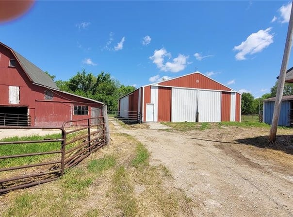 78 Frank Lane, Hillsboro, IL 62049