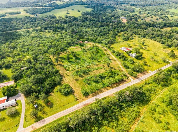 CAMPOBELLA LN, Kingsbury, TX 78638