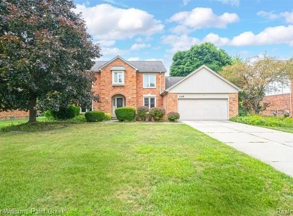 1105 Byron Drive, Troy, MI 48098