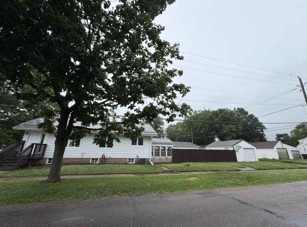 743 Magnolia, Waterloo, IA 50701