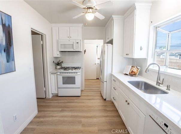 1271 S Bender Avenue, Glendora, CA 91740