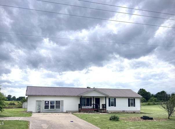 323 STATE ROAD AE, New Bloomfield, MO 65063