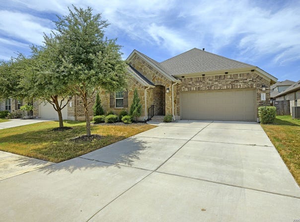 3613 THUNIAN PASS, PFLUGERVILLE, TX 78660
