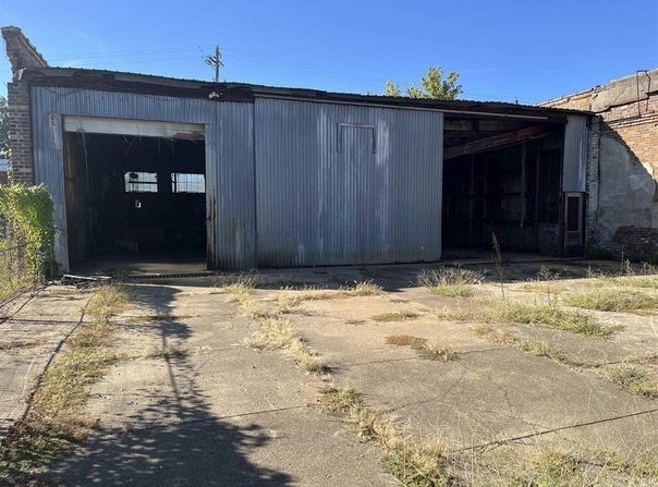108 S Front Street, Gurdon, AR 71743