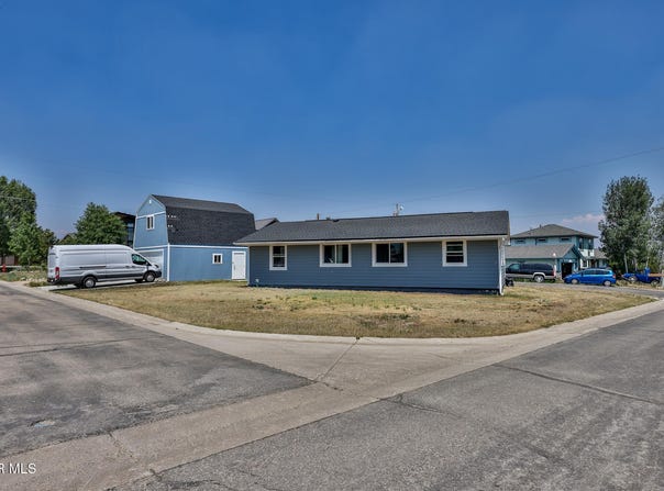 401 Norgren Road, Fraser, CO 80442