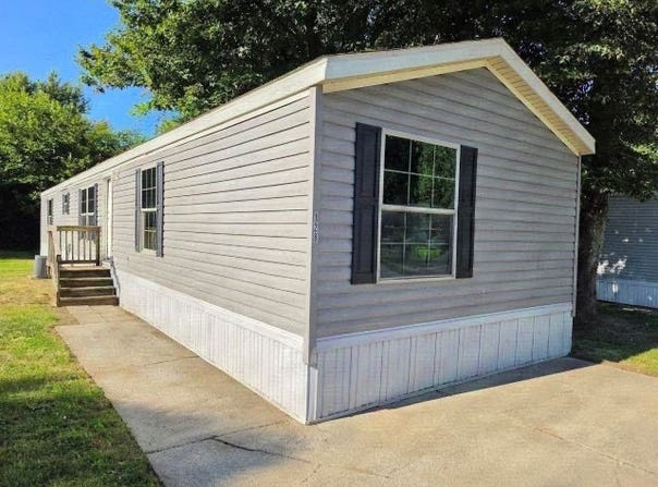 5810 US Highway 20 E, Wakeman, OH 44889
