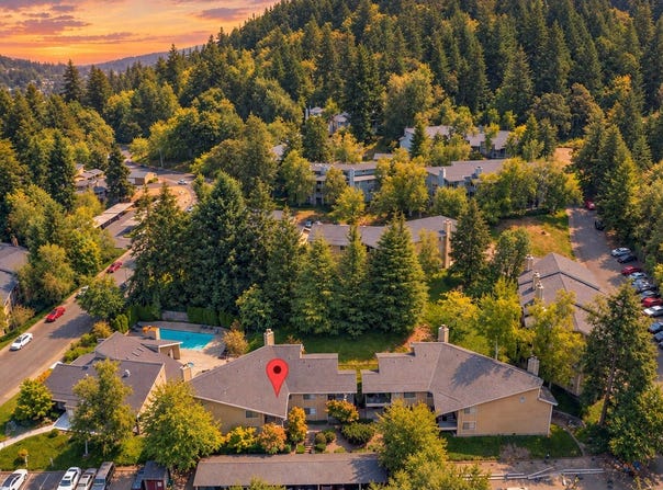 9842 SE TALBERT St, Clackamas, OR 97015