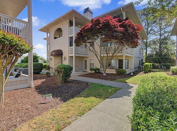 4230 Pinehurst Circle, Little River, SC 29566