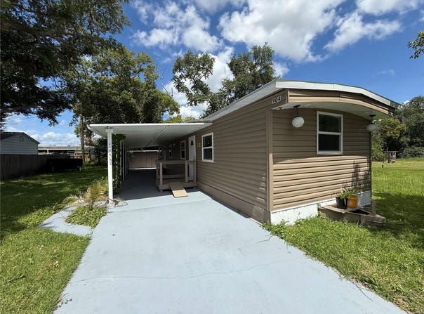 904 ROBINSON Avenue, ST CLOUD, FL 34769